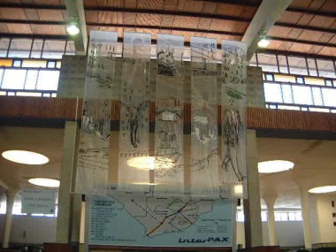 belonging / belongings (2002). Arlene Amaler-Raviv